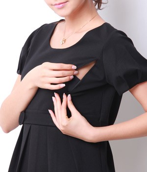 授乳服