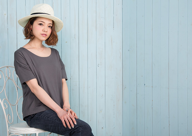 授乳服ドルマンTシャツのボトムコーデ