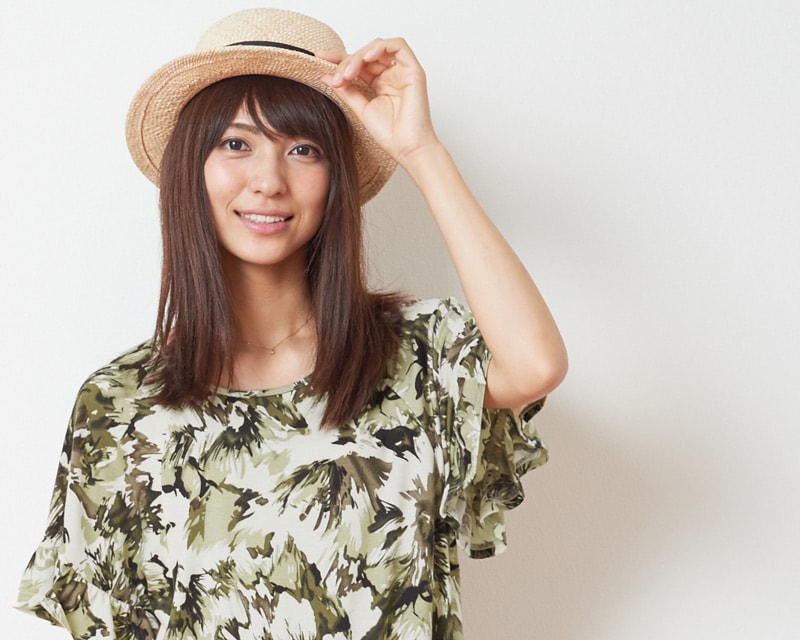 夏らしいボタニカルプリントの授乳服