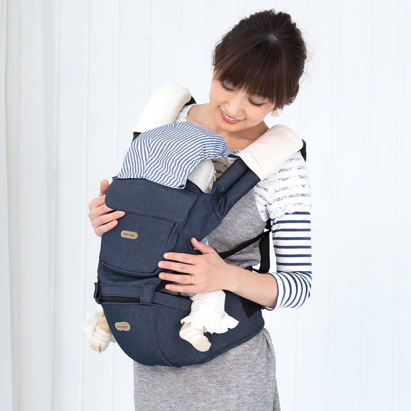熊田曜子さん使用イメージ 超軽量でお勧めの抱っこ紐