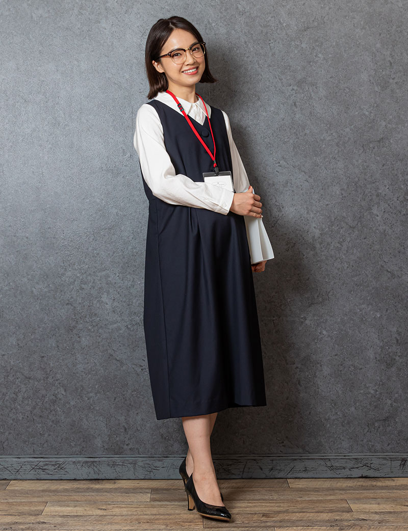 事務服とも相性抜群