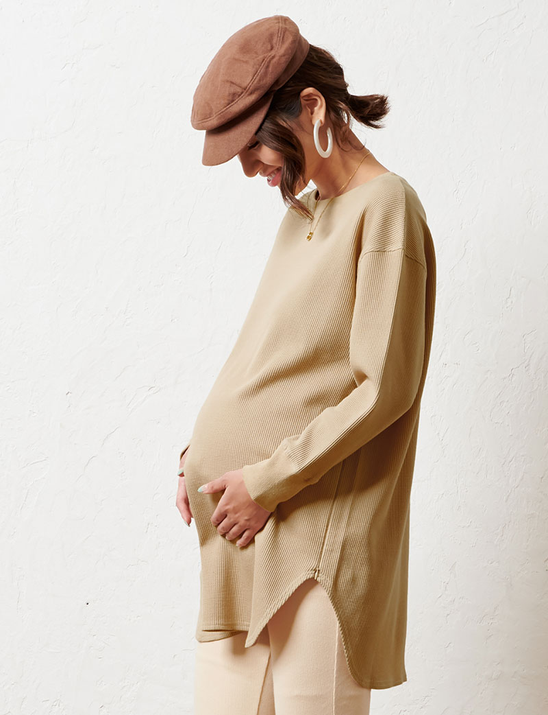 授乳服に見えないシンプルT