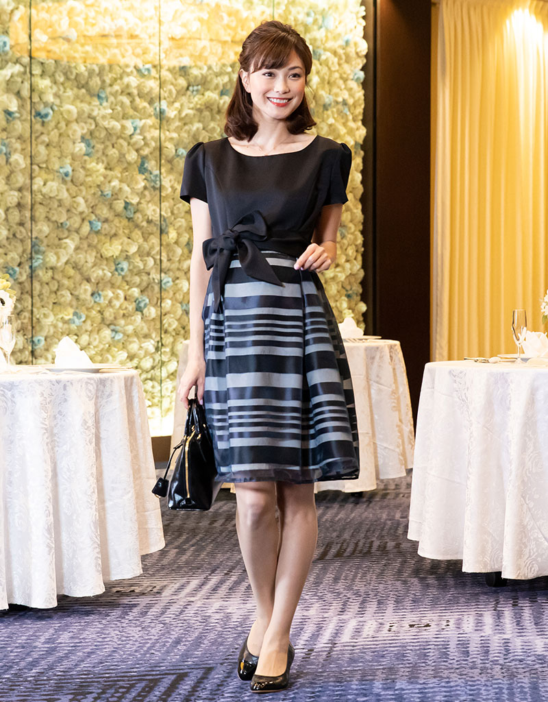 結婚式や二次会にぴったりなフォーマルシーンドレス