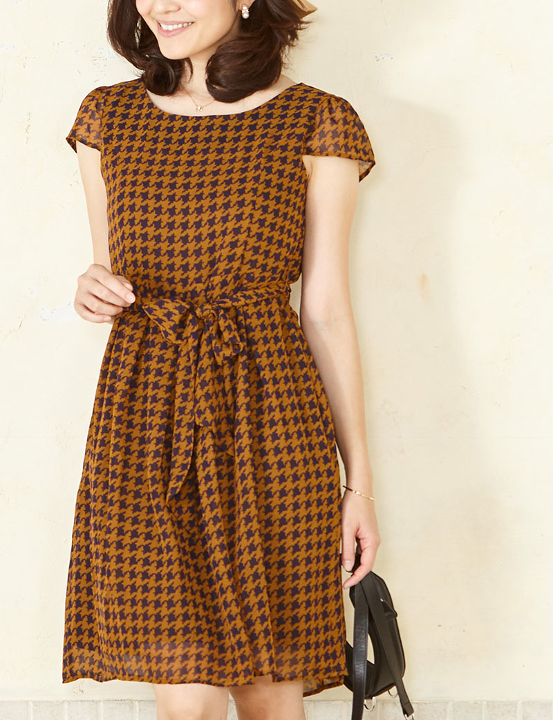 千鳥格子柄シフォンワンピ