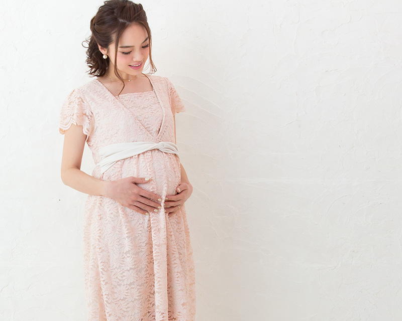 妊婦さんのおなかも気にならないマタニティワンピース