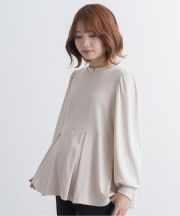 ライトベージュ