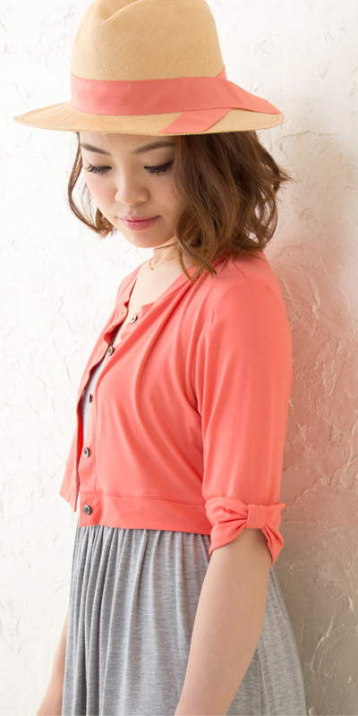 授乳服マキシワンピースの袖口