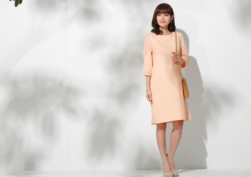 Aラインがきれいな授乳服ワンピース